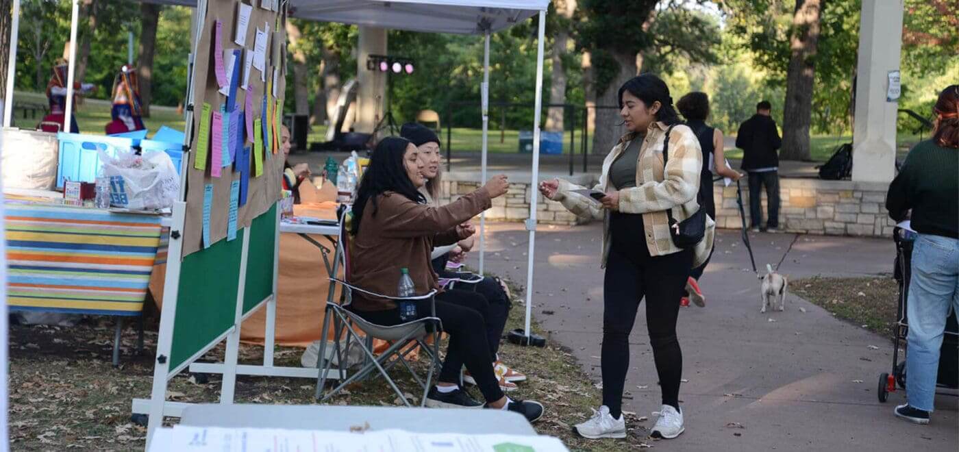 Group of Southeast Asian Diaspora (SEAD) members participating in Memory Mapping
