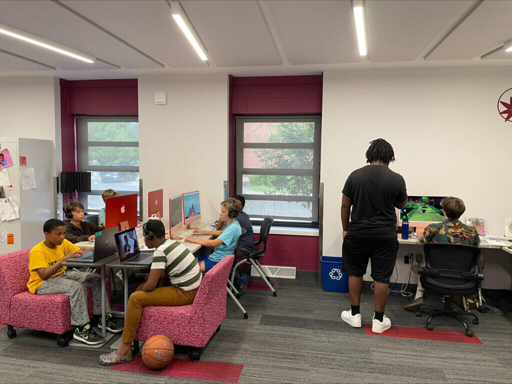 Youth gaming in a Spark'd Studio space. 