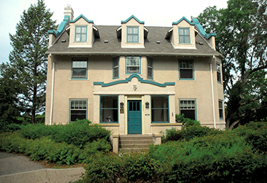 Theodore Wirth Home and Administration Building in Lyndale Farmstead Park